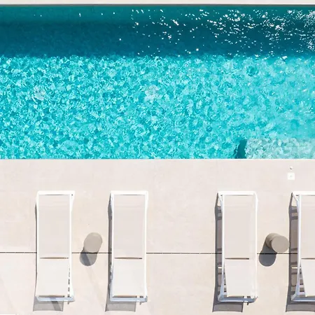 Tree - Immortella Rabac