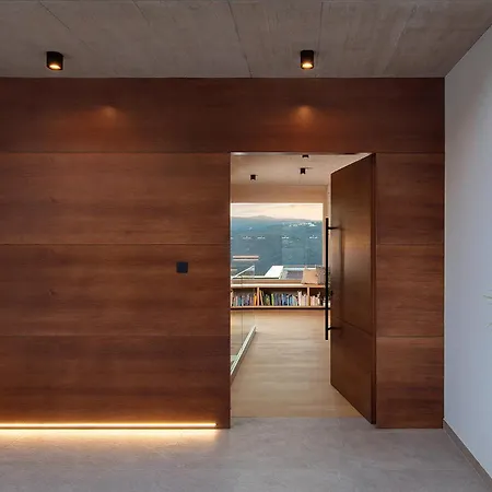 Tree - Immortella Rabac