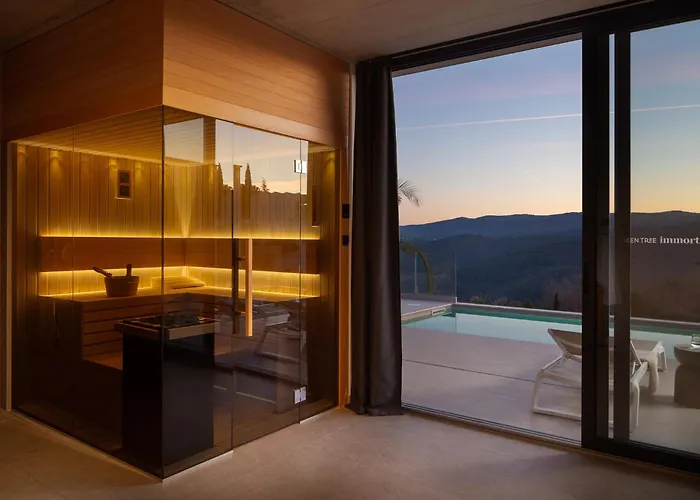 Tree - Immortella Villa *